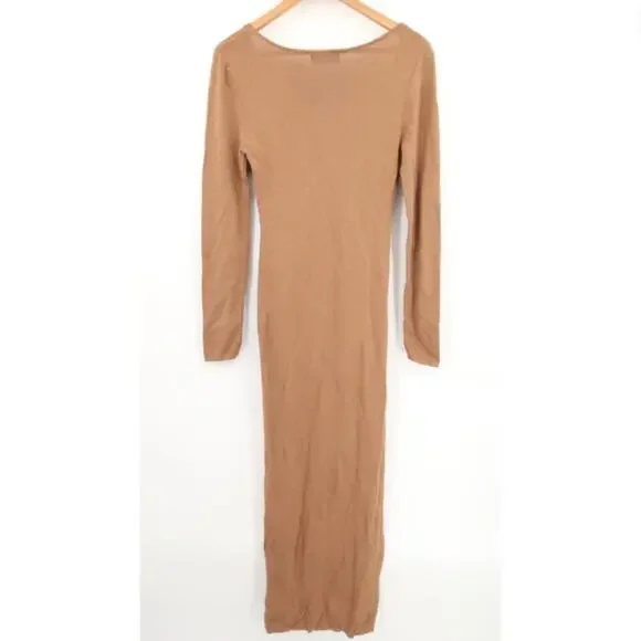 House of CB London Maxi Dress Tan Nude Ribbed Long Sleeve Slit Scoop Neck Large - Picture 11 of 11